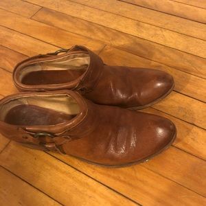 Frye Clogs